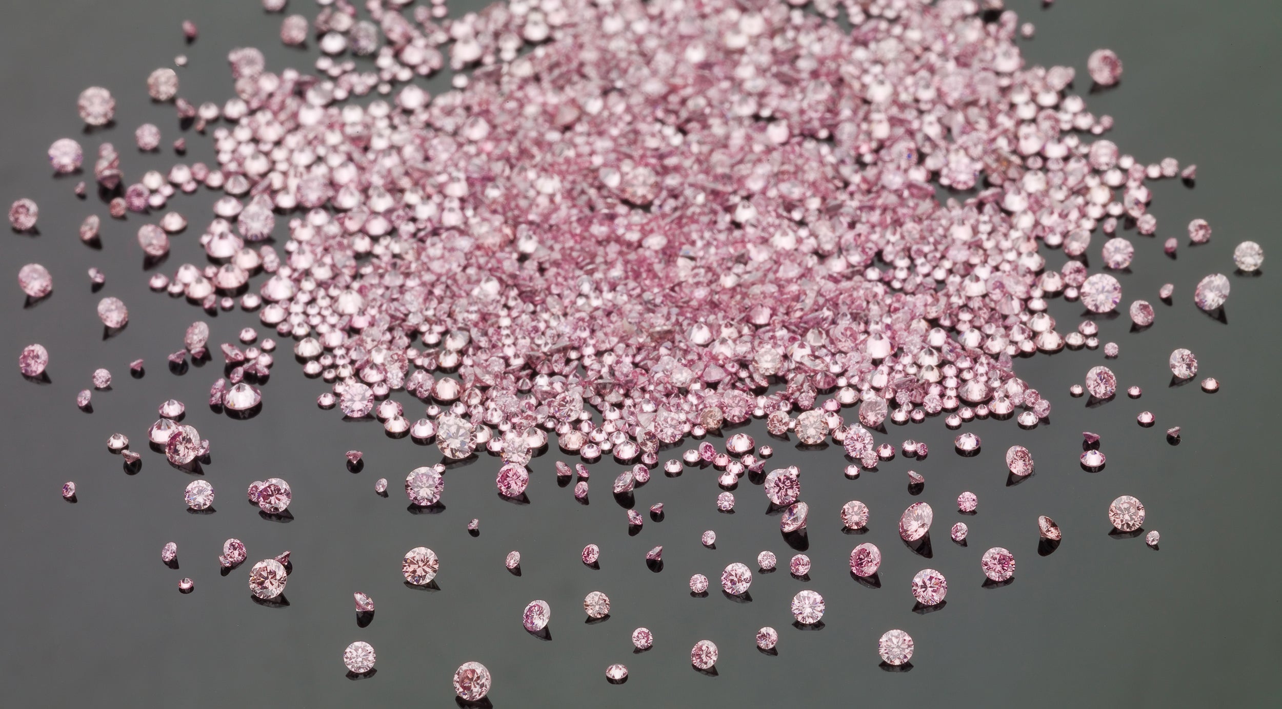 Research News: Chromism in Pink Diamonds