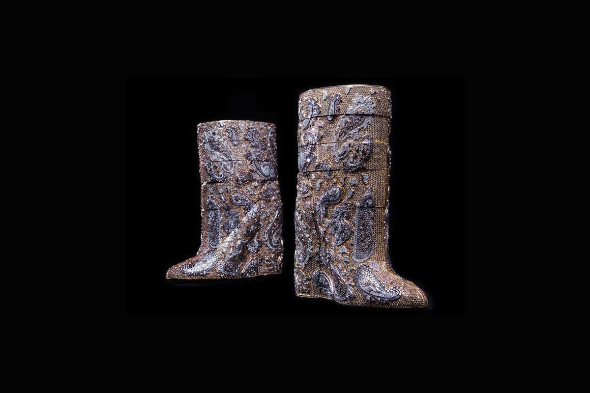 $3.1 m Boots to Be Displayed at Dubai Jewellery Show