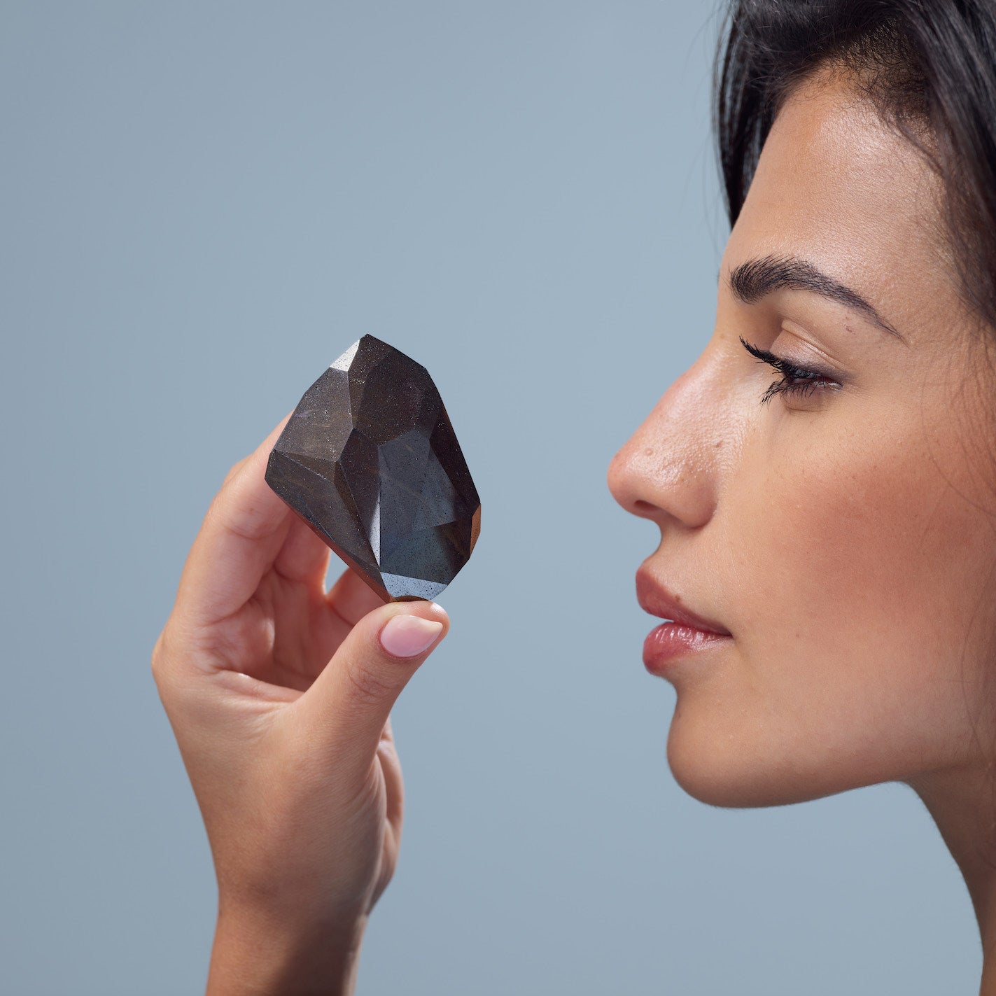 555.55-carat Black Diamond to be Auctioned in February