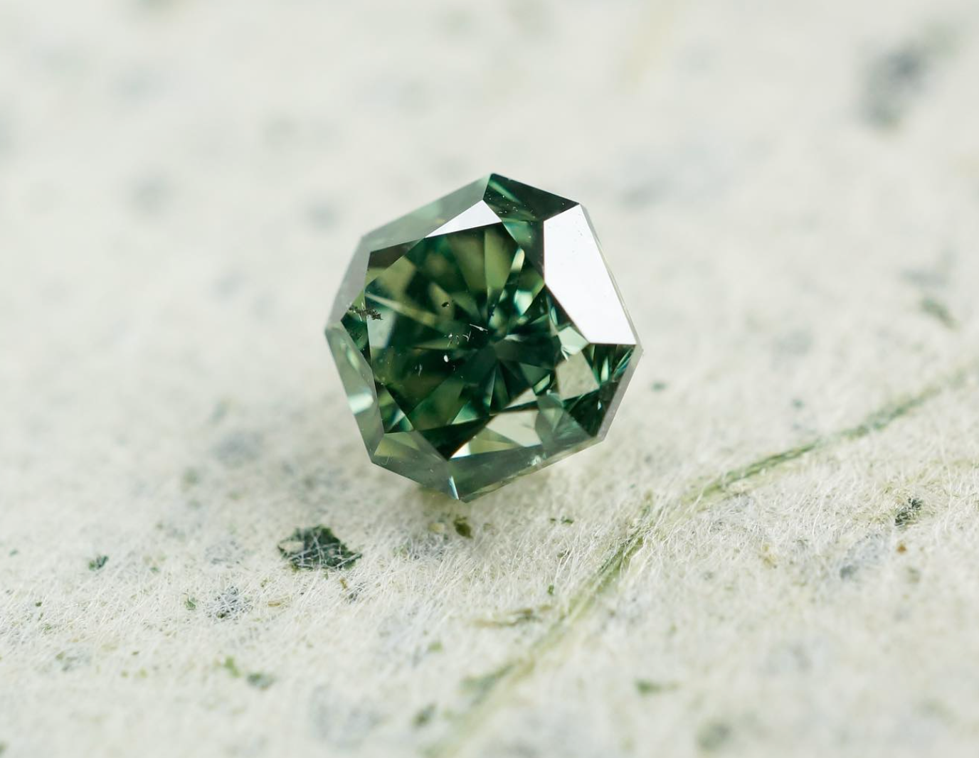 A Guide to Natural Green Diamonds