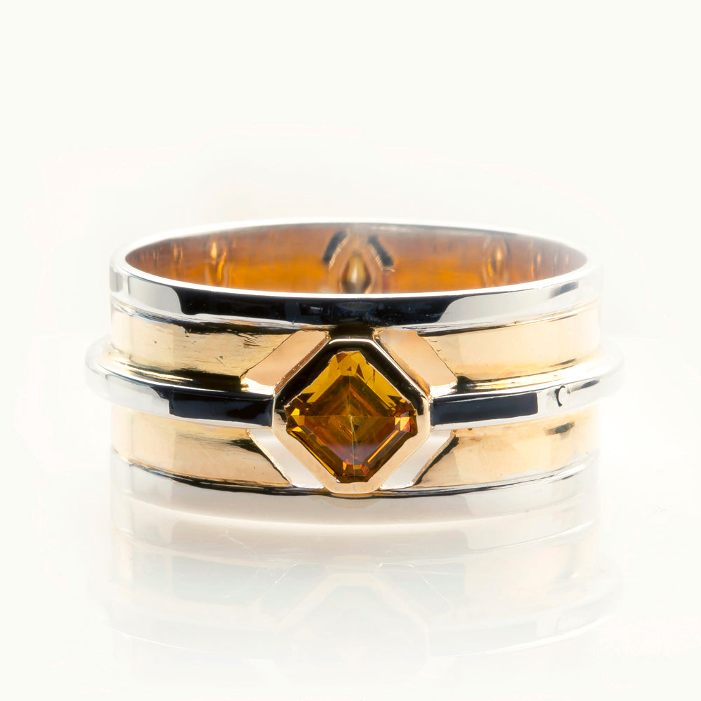 Cognac Diamond Ring