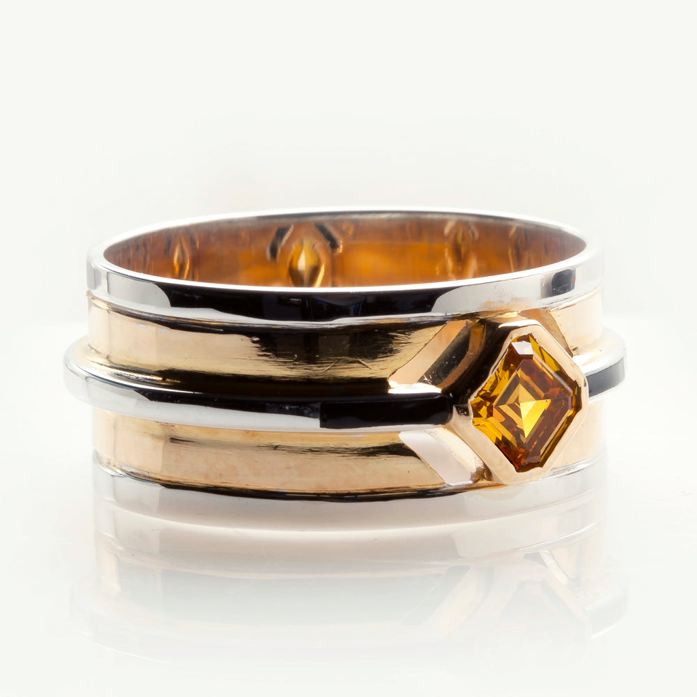 Cognac Diamond Ring