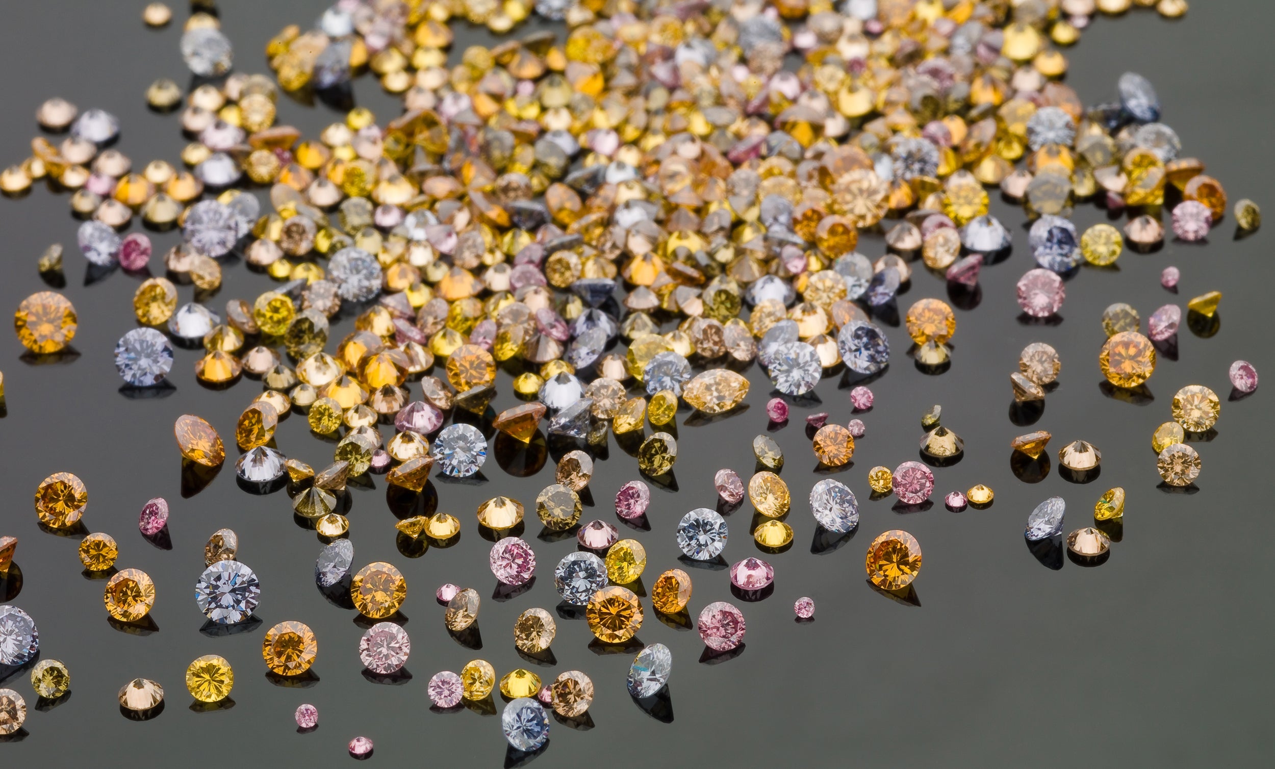 Fancy Colored Diamonds to Sparkle in 2016