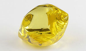 Large 34.17 ct Yellow Diamond Extracted by Alrosa