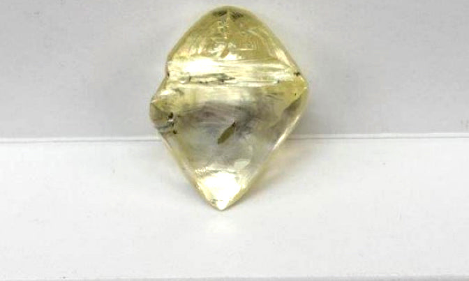 Lucapa Recovers Large 89 carat Yellow Diamond in Lesotho