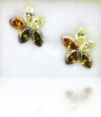 Natural Yellow Diamond Marquise 4.40 ct set