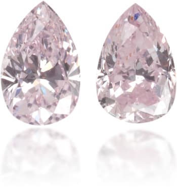 Natural Pink Diamond Pear Shape 0.31 ct set