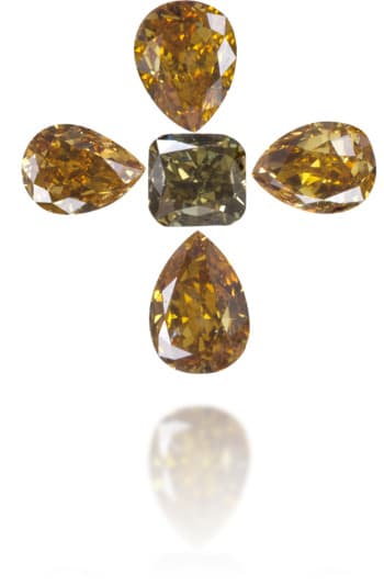 Natural Other Diamond Pear Shape 0.92 ct set