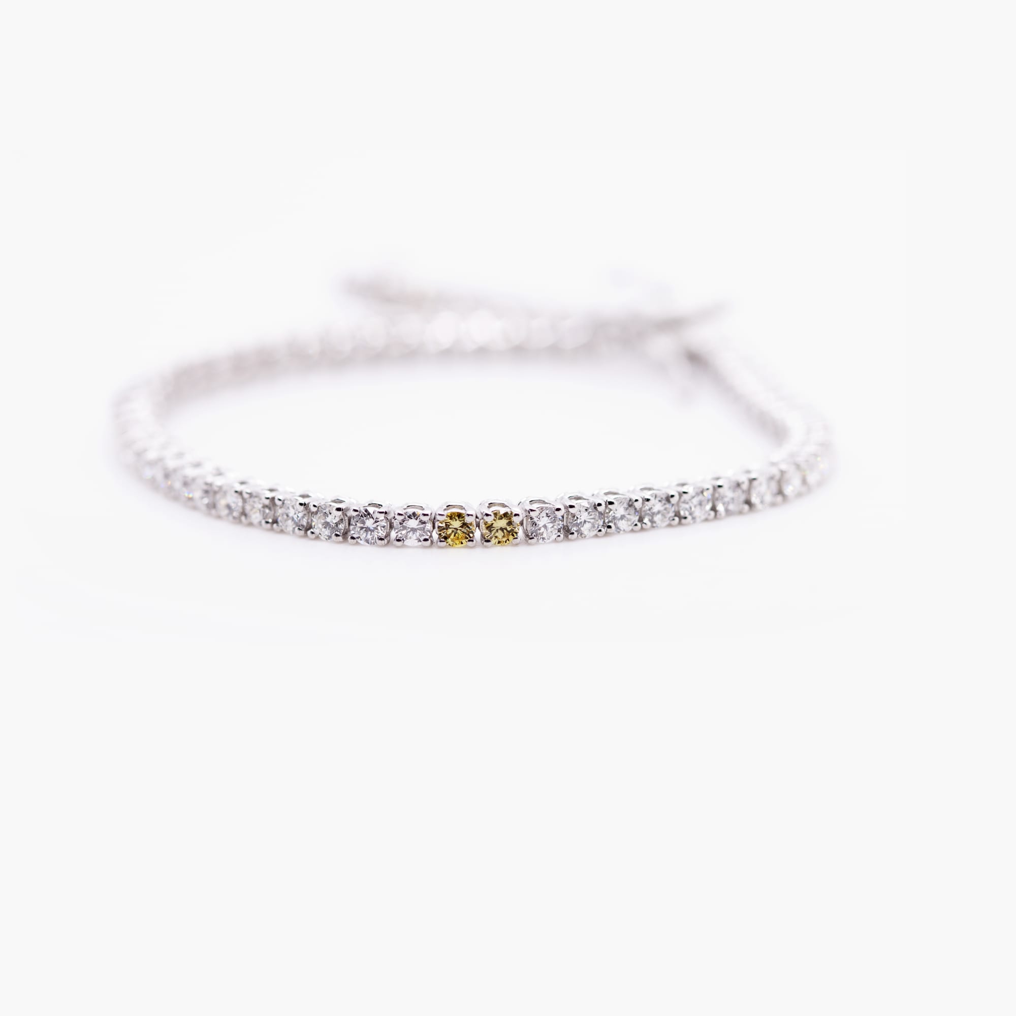 Yellow, Cognac, Olive and Colorless Diamonds Tennis Bracelet