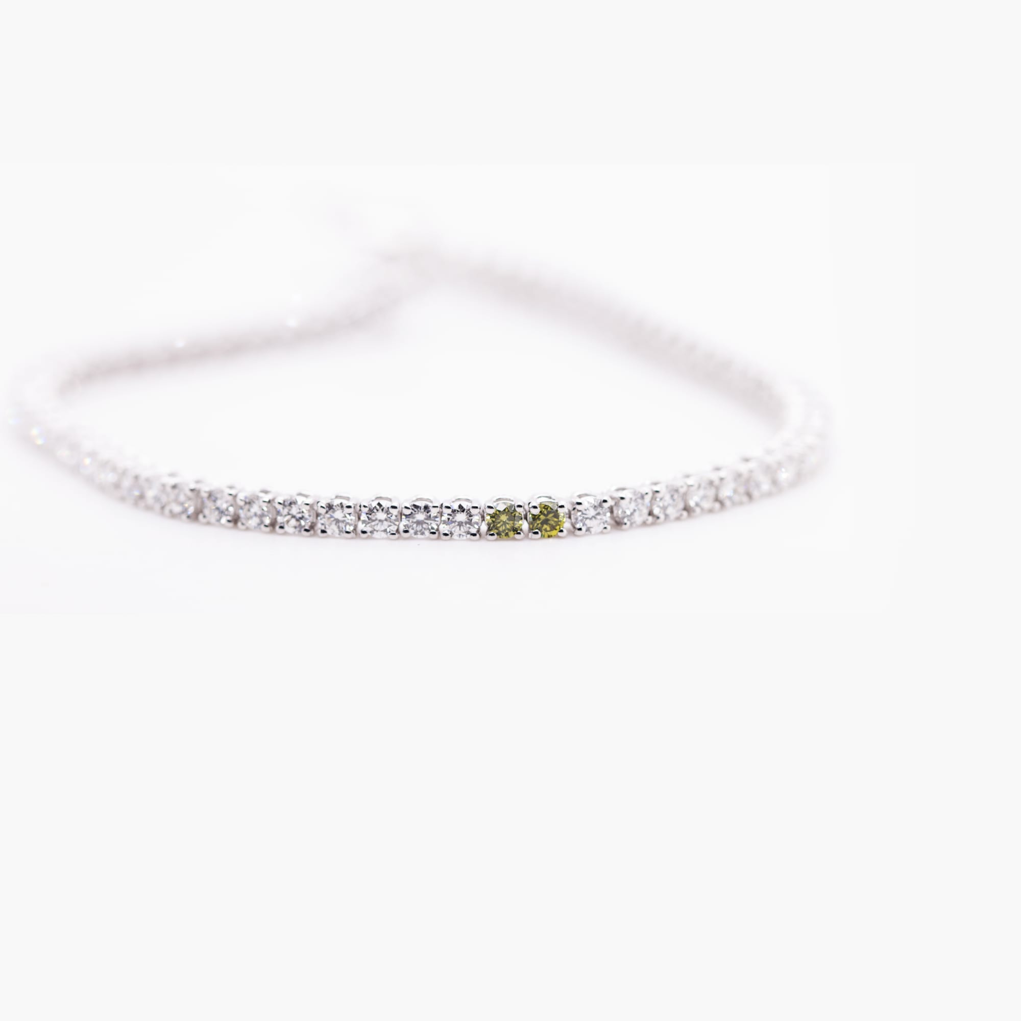 Yellow, Cognac, Olive and Colorless Diamonds Tennis Bracelet