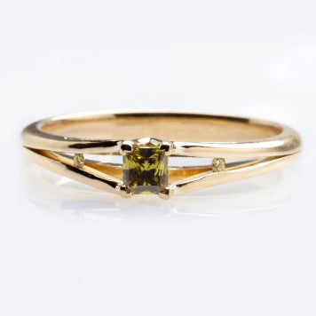 Three stone olive diamond green ring