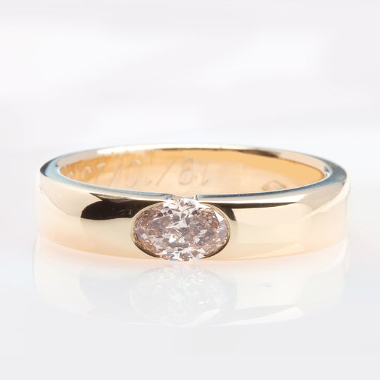 Champagne Diamond Mounted in 18k Yellow Gold